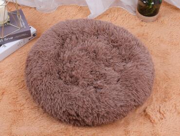 Round Plush Dog Bed – Soft Cozy Bed for Small Pets